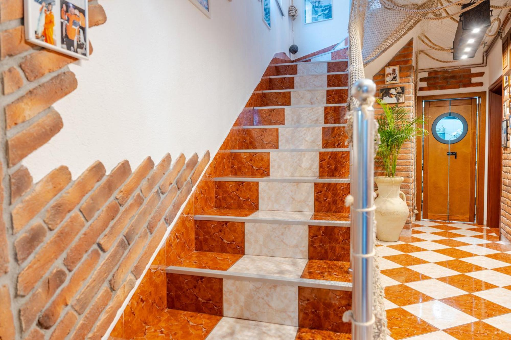 Guest House Vucicevic Budva Buitenkant foto