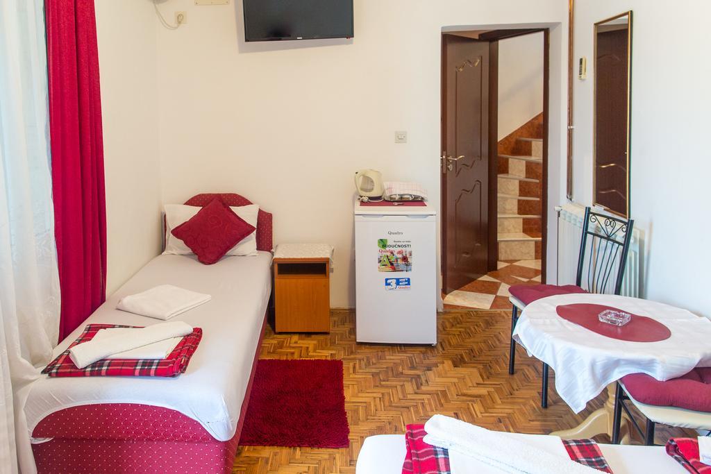Guest House Vucicevic Budva Buitenkant foto
