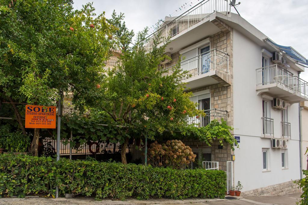 Guest House Vucicevic Budva Buitenkant foto